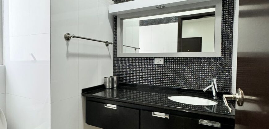 EN VENTA APARTAMENTO EN RES MONSERRAT GARDEN EN LA AV LAS AMÉRICAS MÉRIDA – VENEZUELA