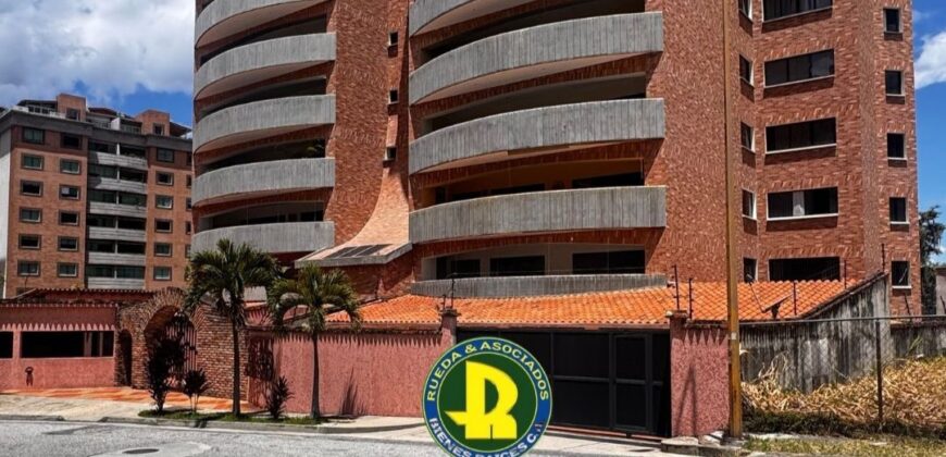 EN ALQUILER APTO EN RESIDENCIAS PUERTA DE HIERRO MÉRIDA – VE