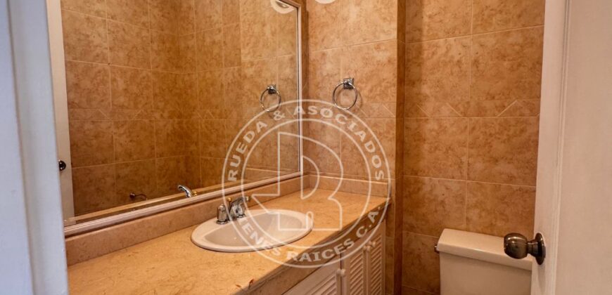 EN ALQUILER APTO EN RESIDENCIAS PUERTA DE HIERRO MÉRIDA – VE