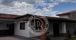 EN VENTA CASA DE UNA PLANTA EN LA URB PIEDRAS GRANDES EN  LA PEDREGOSA MÉRIDA – VE EN VENTA CASA DE UNA PLANTA EN LA URB PIEDRAS GRANDES EN  LA PEDREGOSA MÉRIDA – VE