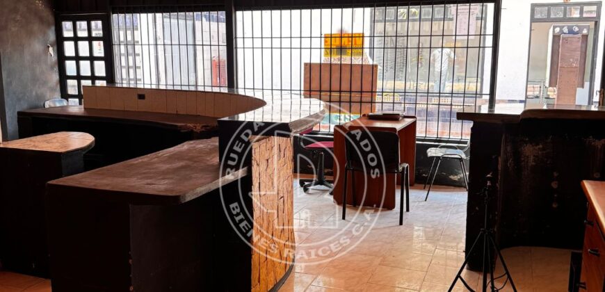 EN VENTA LOCALES COMERCIALES EN CC MEDITERRANEO MÉRIDA – VE