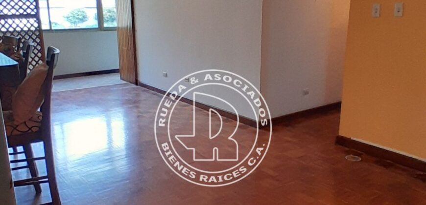 ENALQUILER APARTAMENTO EN RESIDENCIAS MONTE ALTO URB. LA MARA  MÉRIDA – VENEZUELA