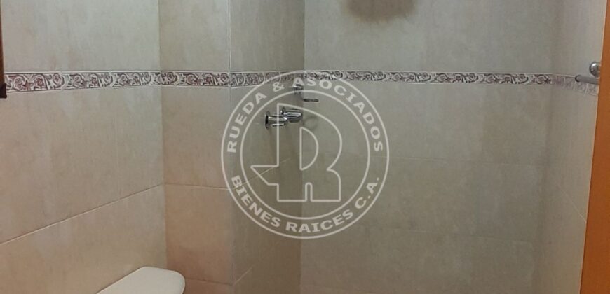 EN ALQUILER APARTAMENTO EN RES CAMINO REAL MERIDA – VE