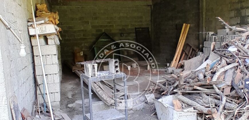 SE VENDE TERRENO CON LOCALES COMERCIALES  SECTOR LOS HIGUERONES EJIDO – MÉRIDA