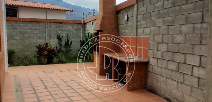 EN VENTA APARTAMENTO E RES CAMINO REAL AV ANDRES BELLOS MÉRIDA -VE