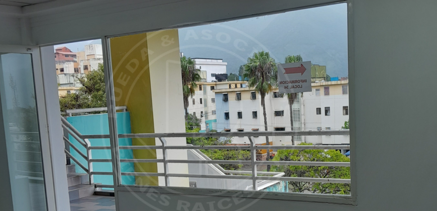 EN ALQUILER LOCAL COMERCIAL EN CC PLAZA LAS AMERICAS MÉRIDA – VE