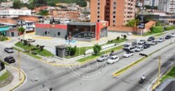EN ALQUILER APARTAMENTO EN RES ALBRICIAS AV LAS AMERICAS MÉRIDA VE