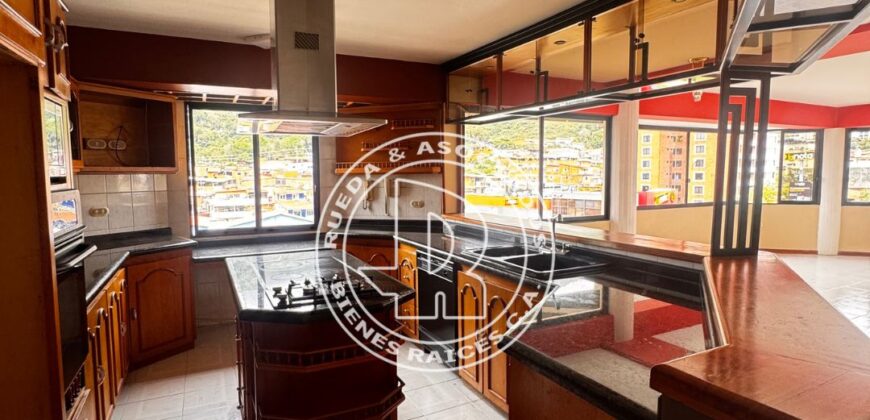 EN ALQUILER APARTAMENTO EN RES ALBRICIAS AV LAS AMERICAS MÉRIDA VE