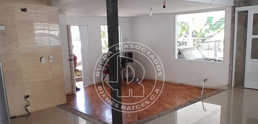 SE VENDE CASA MODERNA EN MUCUNUTAN MÉRIDA VE