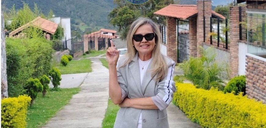 SE VENDE PARCELA EN EL ARADO B  EL VALLE MÉRIDA VE