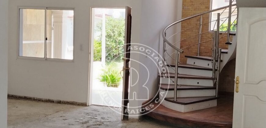 SE VENDE CASA EN RES LAS CASCADAS EN LOS LLANITOS DE TABAY MÉRIDA
