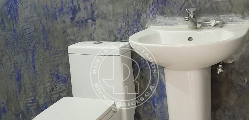 SE VENDE CASA EN GRIS EN EL PLAYON BAJO EL VALLE – MÉRIDA VE
