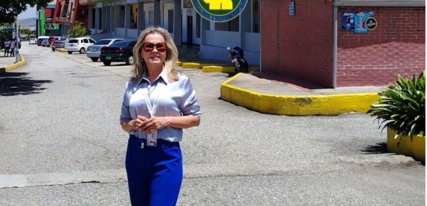 SE ALQUILA LOCAL COMERCIAL EN CC ALTO CHAMA MÉRIDA VE