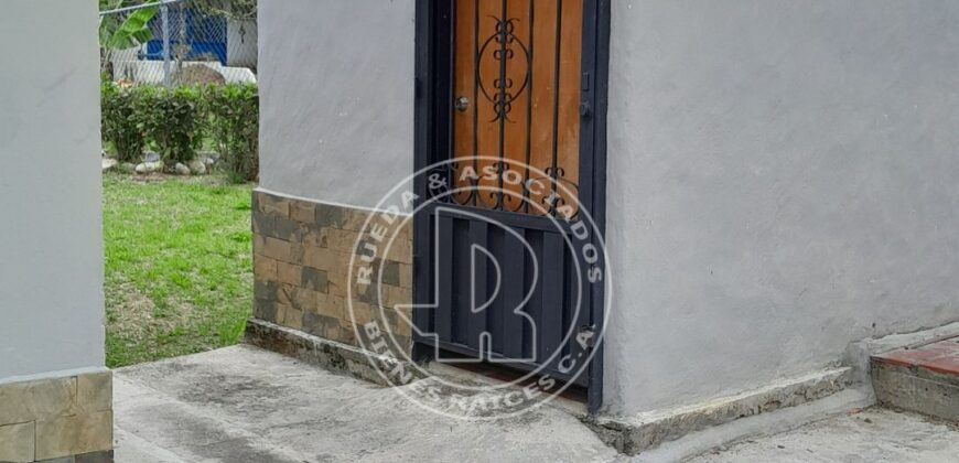 SE VENDE CASA DE UNA PLANTA EN LA MUCUY BAJA MÉRIDA VE