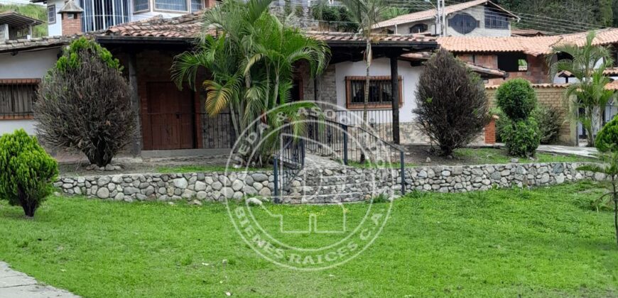 SE VENDE CASA DE UNA PLANTA EN LA MUCUY BAJA MÉRIDA VE