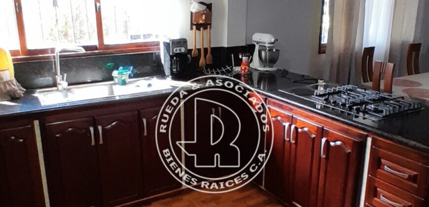SE VENDE CASA DE UNA PLANTA EN LA MUCUY BAJA MÉRIDA VE