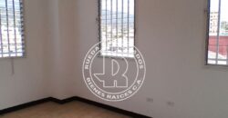 SE VENDE OFICINAS EN CC ALTO CHAMA AV ANDRES BELLO MÉRIDA VE