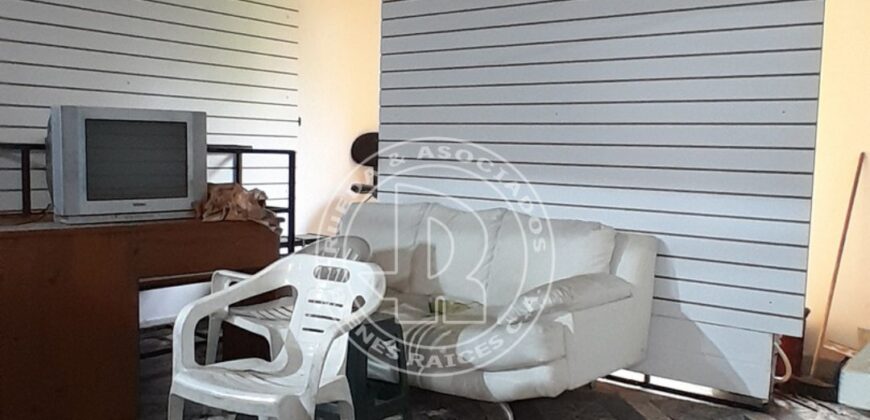 SE VENDE GALPON + PLANTA RESIDENCIAL AV ANDRES BELLO MÉRIDA VE