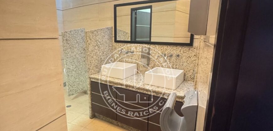 SE VENDE RESTAURANTE BAR DE LUJO + LOCAL COMERCIAL EN CC MILENIUM