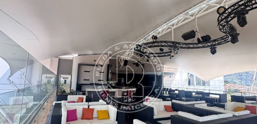 SE VENDE RESTAURANTE BAR DE LUJO + LOCAL COMERCIAL EN CC MILENIUM
