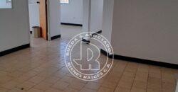SE VENDE OFICINAS EN CC ALTO CHAMA AV ANDRES BELLO MÉRIDA VE