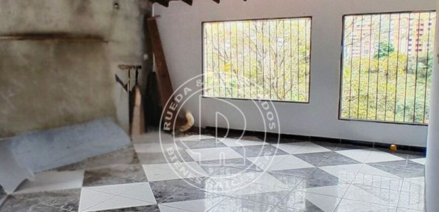 SE VENDE GALPON + PLANTA RESIDENCIAL AV ANDRES BELLO MÉRIDA VE