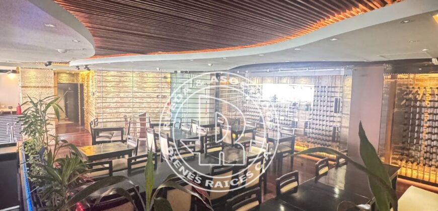 SE VENDE RESTAURANTE BAR DE LUJO + LOCAL COMERCIAL EN CC MILENIUM