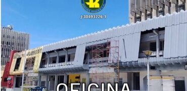 SE VENDE OFICINAS EN CC ALTO CHAMA AV ANDRES BELLO MÉRIDA VE